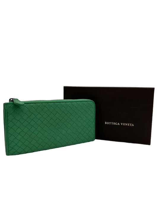 BOTTEGA VENETA INTRECCIATO LONG ZIPPY WALLET GREEN