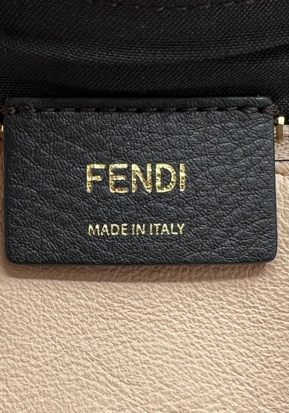 FENDI- BOLSO HOBO PEQUEÑO DE PIEL FENDIGRAPY