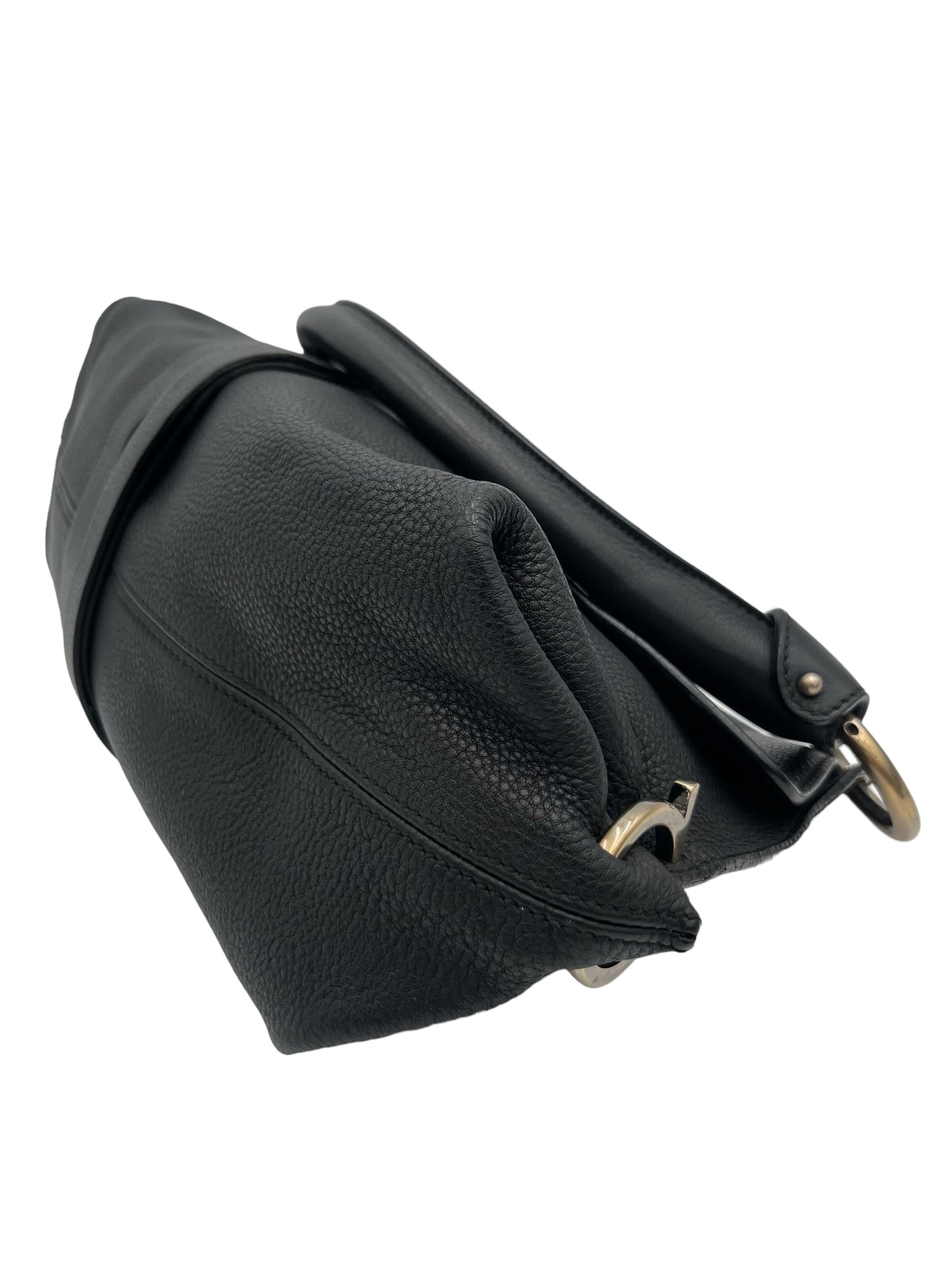 FERRAGAMO BLACK LEATHER G MEDITERRANEO SHOULDER BAG