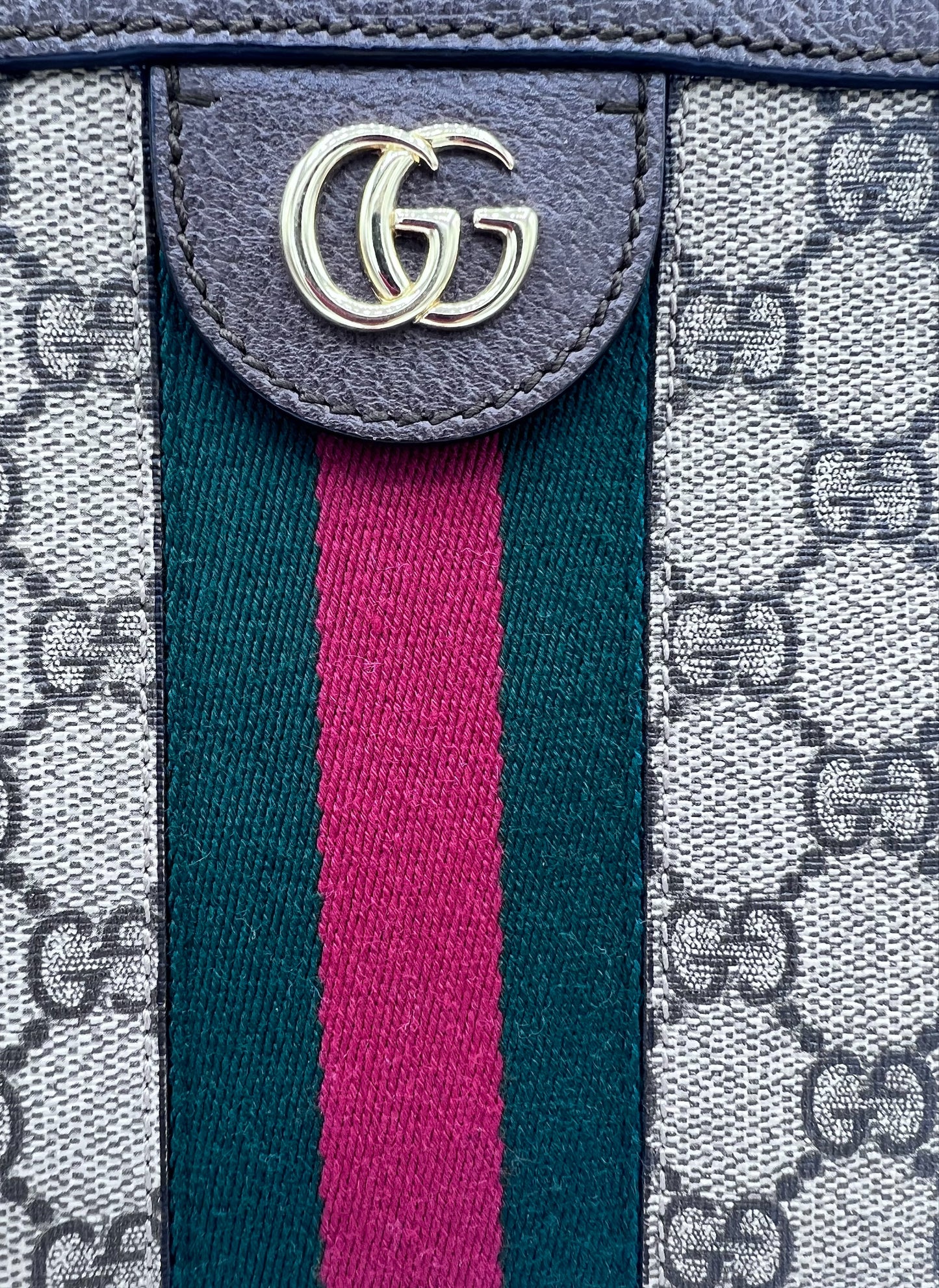 GUCCI SUPREME MONOGRAM WEB MEDIUM