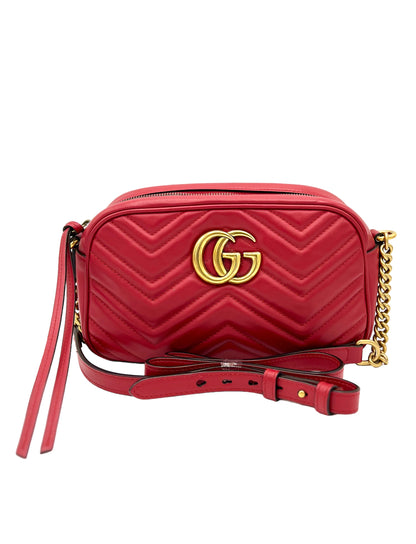 GUCCI CALFSKIN MATELASSE SMALL GG MARMONT CHAIN SHOULDER BAG HIBISCUS RED