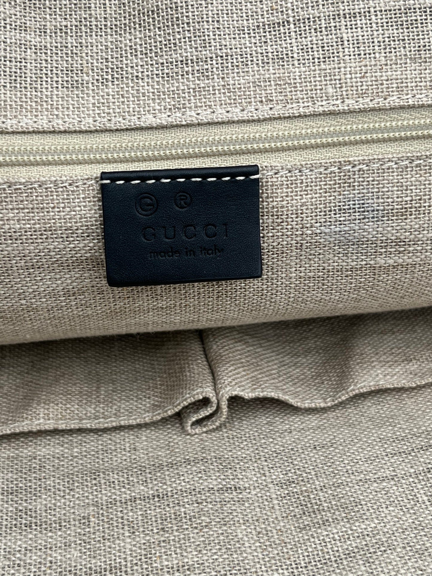 GUCCI MICROGUCCISSIMA DOME BAG MEDIUM