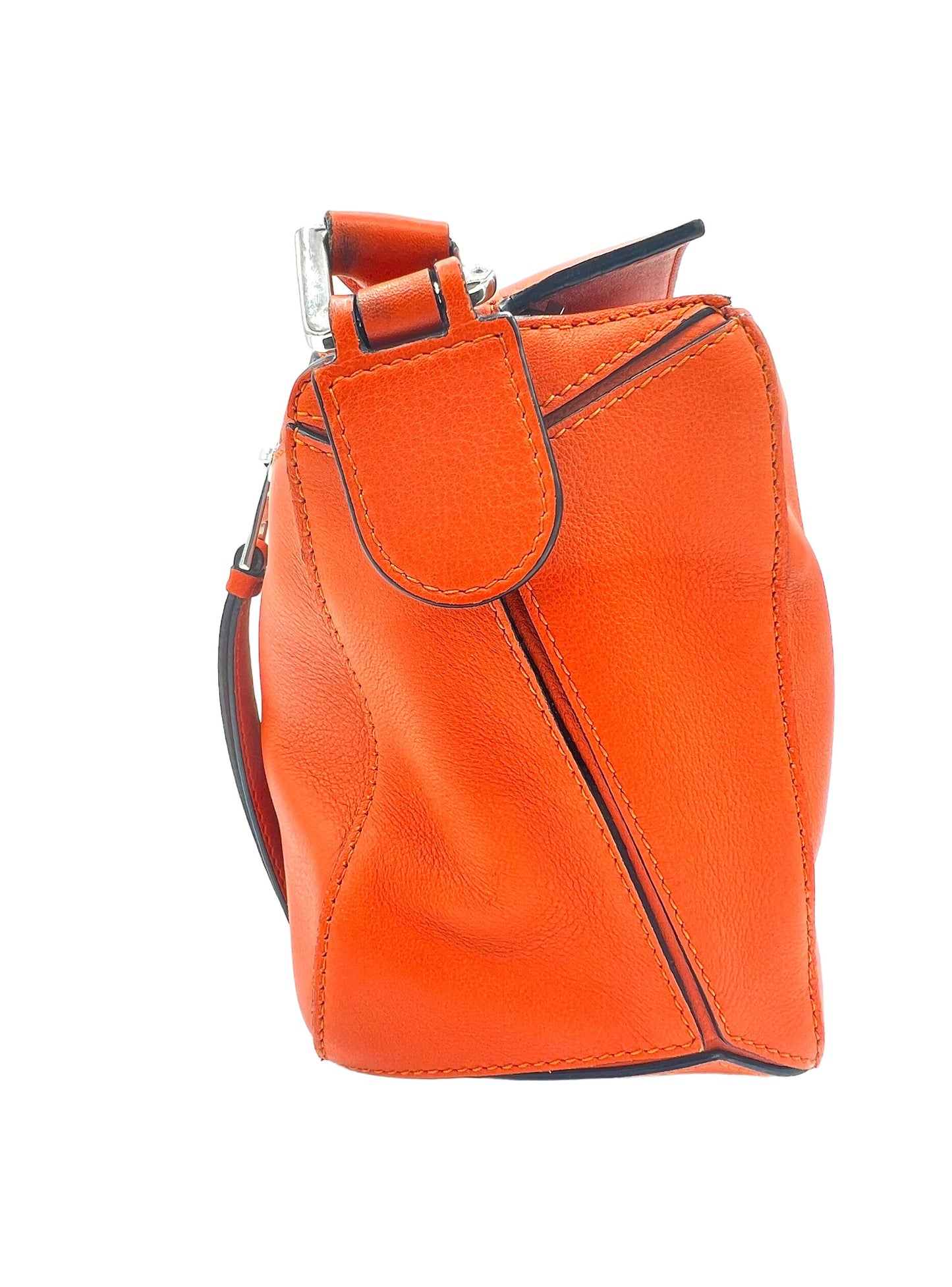 BOLSO DE HOMBRO PEQUEÑO DE PIEL LOEWE PUZZLE TAN