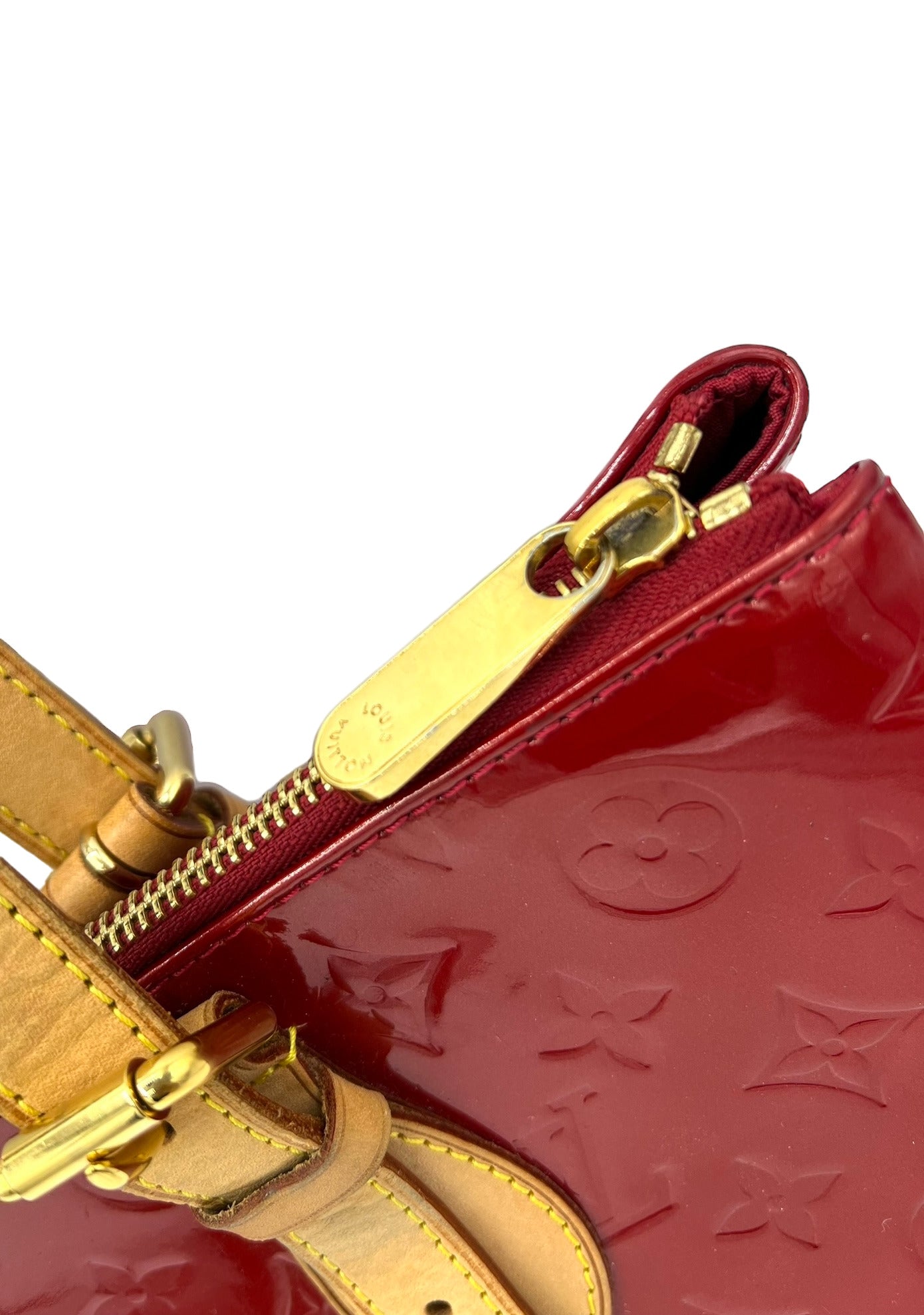 LOUIS VUITTON ROSEWOOD AVENUE RED