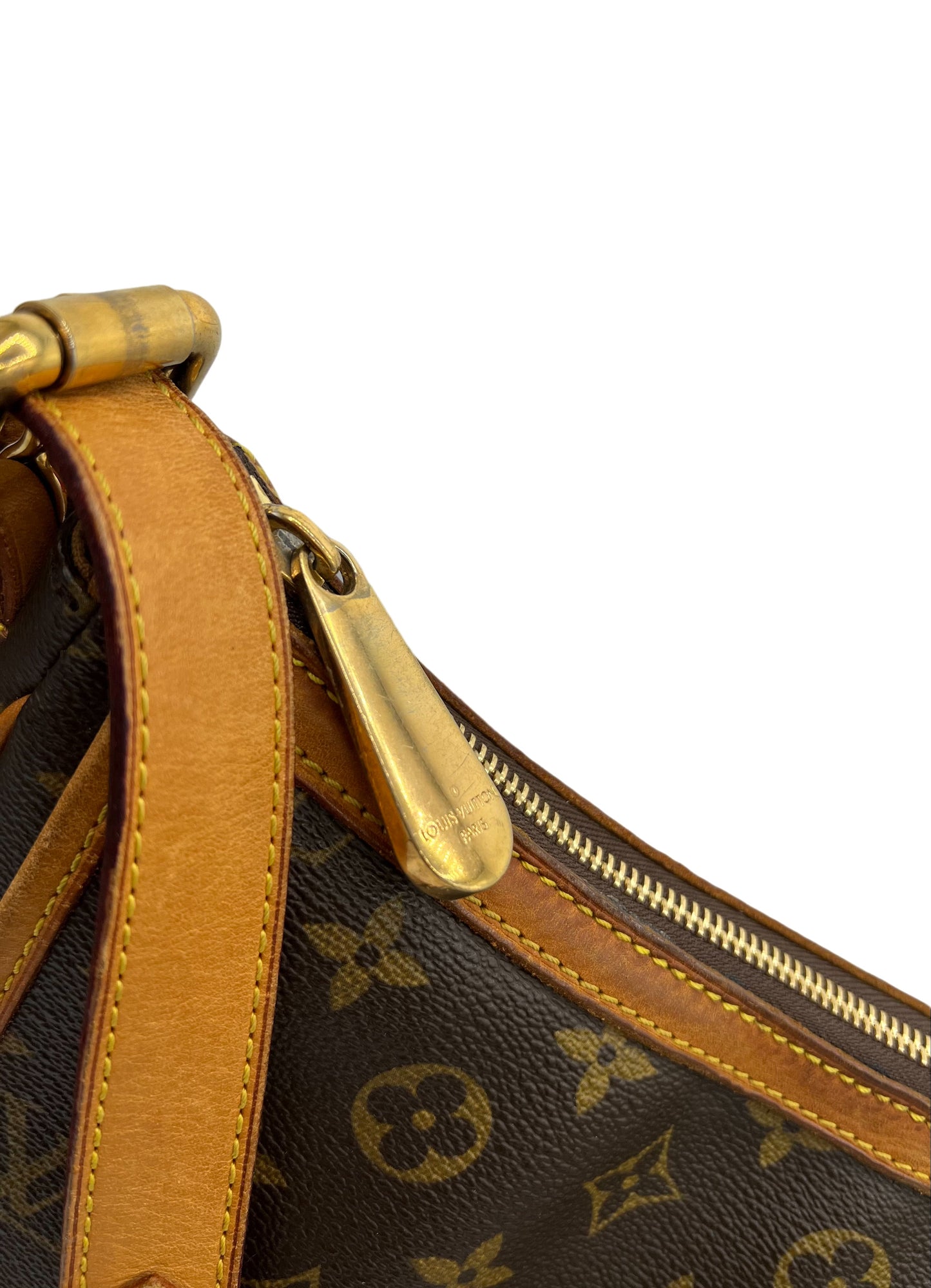 LOUIS VUITTON TULUM GM SHOULDER BAG