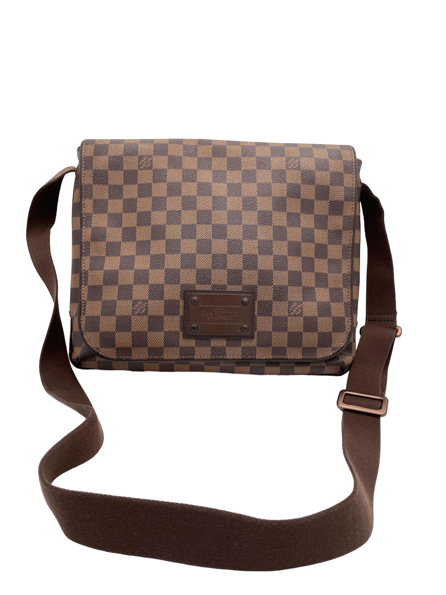 LOUIS VUITTON DAMIER EBENE BROOKLYN MESSENGER BAG