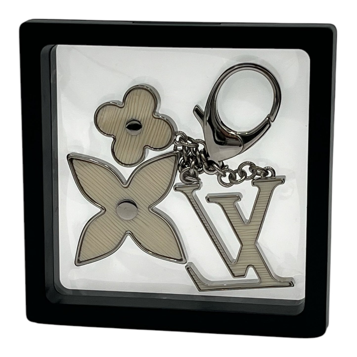 LOUIS VUITTON WHITE FLEUR DE EPI BAG CHARM