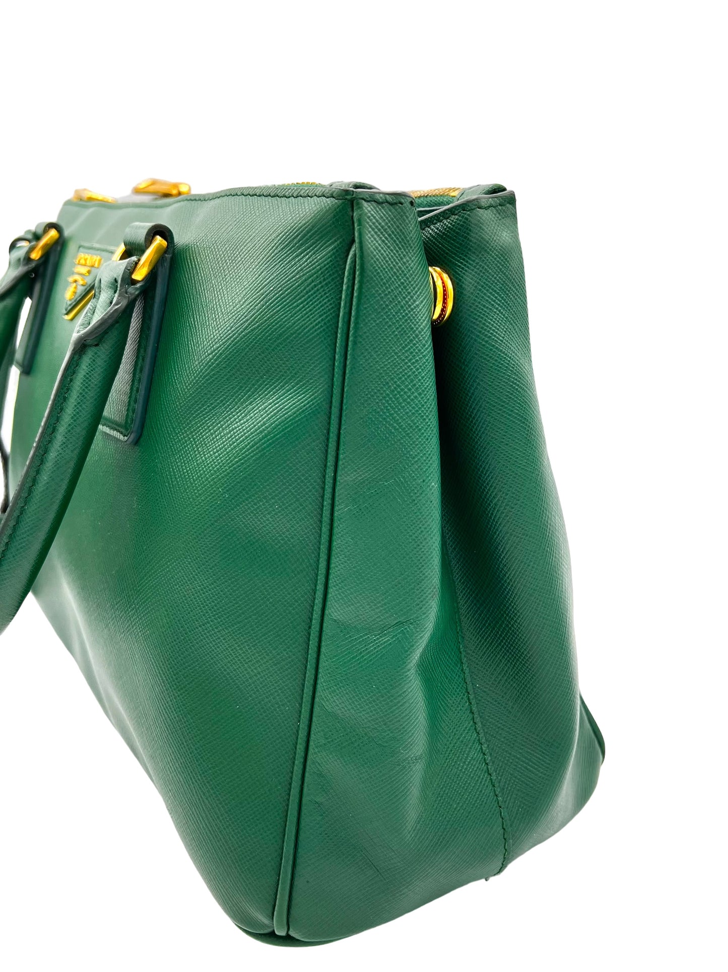 TOTE GALLERIA MEDIANO DE PIEL SAFFIANO LUX VERDE PRADA PRADA