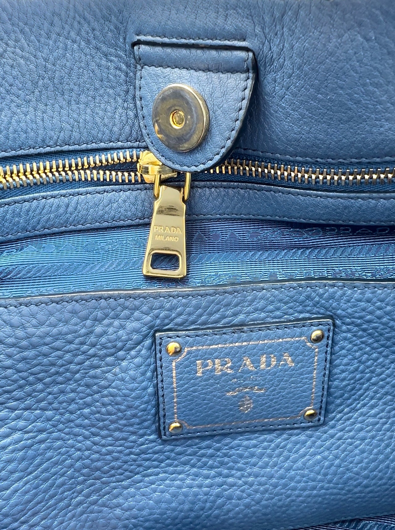 PRADA DAINO DOUBLE-POCKET BLUE TOTE BAG