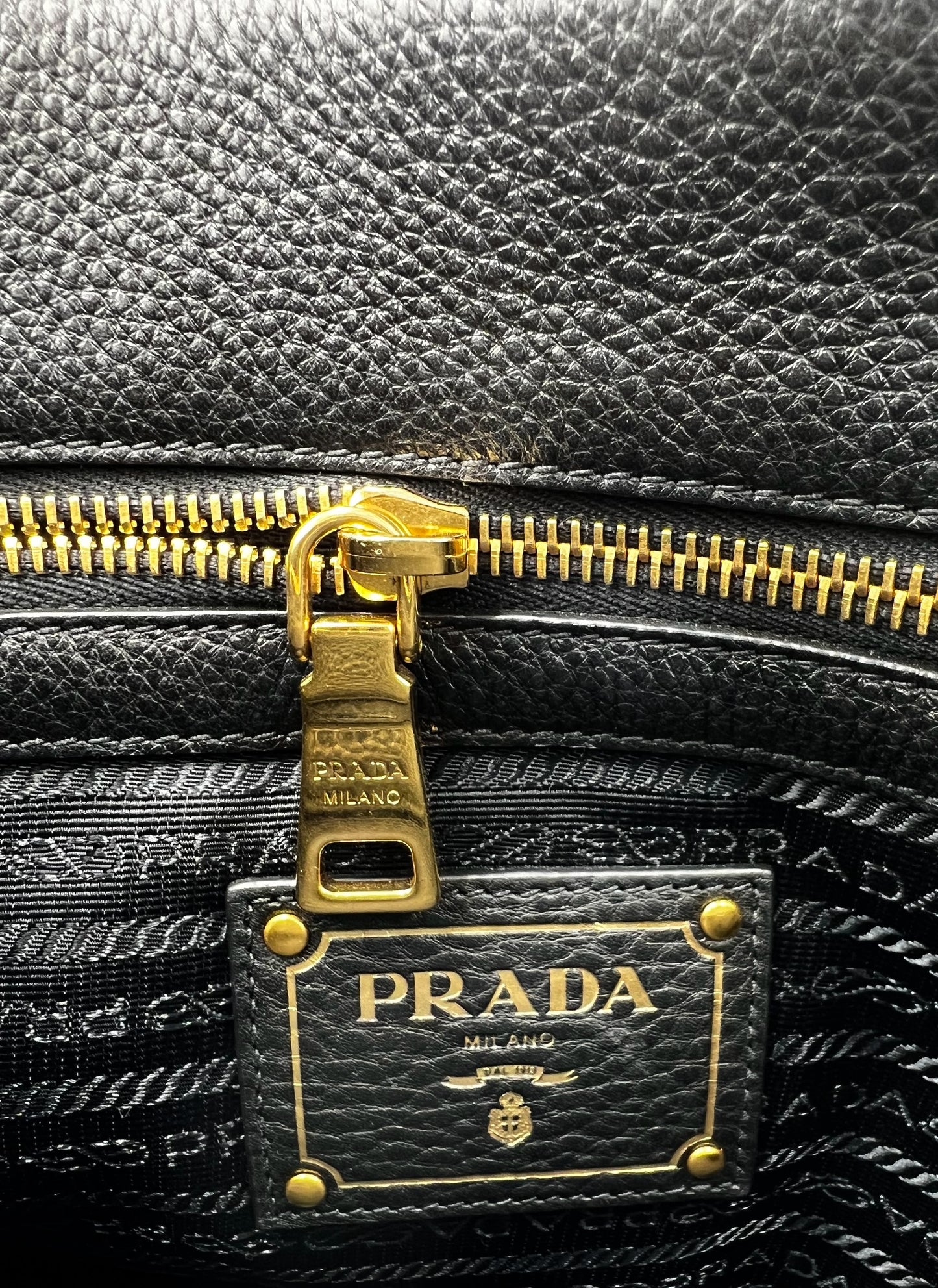 PRADA VITELLO DAINO SHOPPING TOTE BLACK