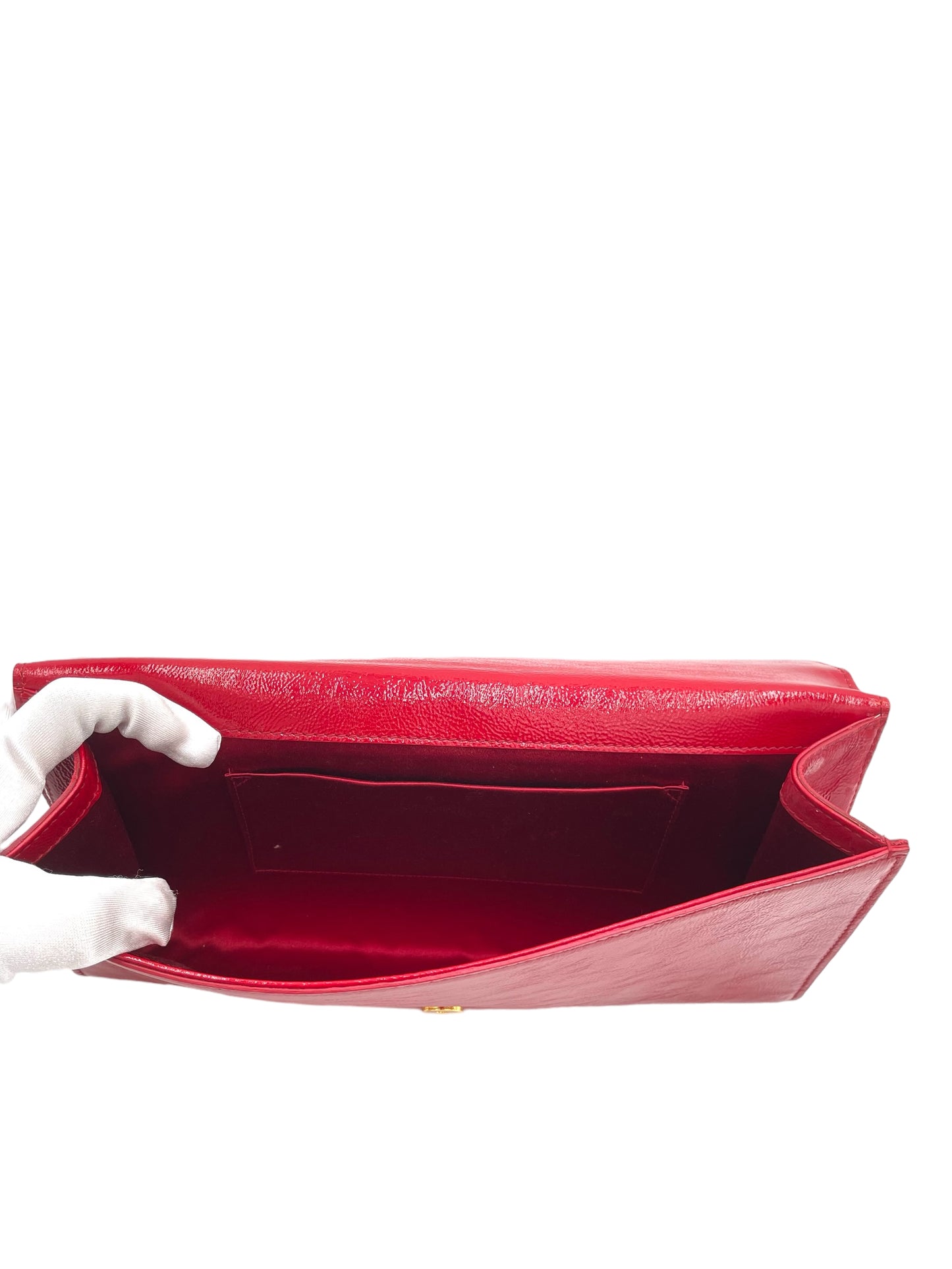 YSL RED TEXTURED PATENT LEATHER BELLE DE JOUR CLUTCH BAG