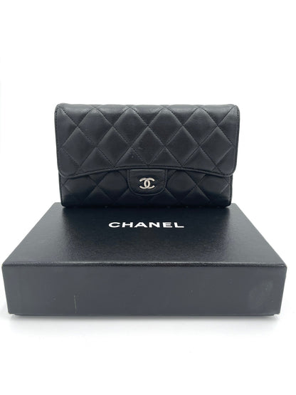 CHANEL BLACK QUILTED LEATHER CLASSIC L FLAP