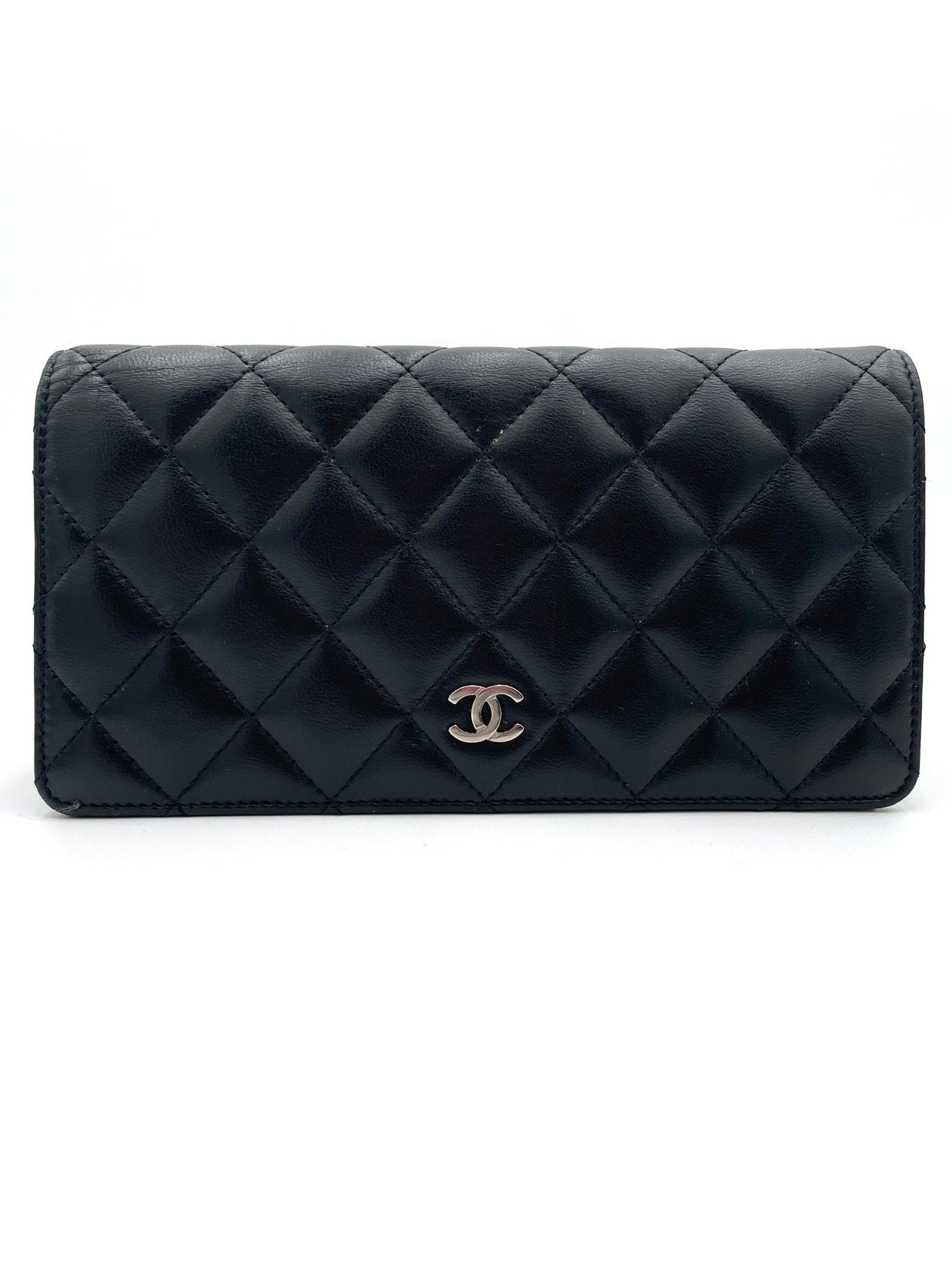 CHANEL MATELASSE FOLDING WALLET