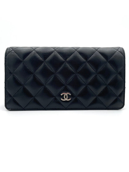 CHANEL MATELASSE FOLDING WALLET