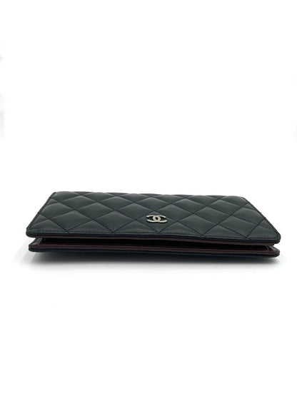 CHANEL MATELASSE FOLDING WALLET