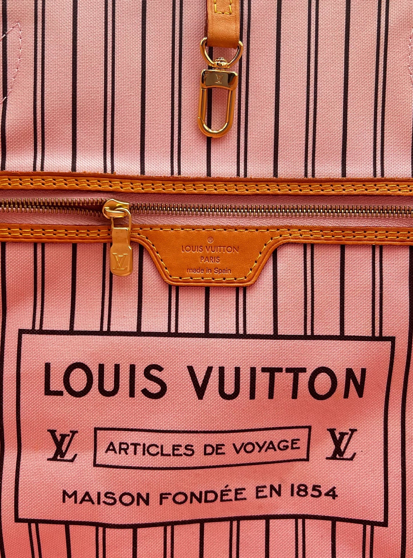 TOTE LOUIS VUITTON NEVERFULL MOMOGRAM DE LONA PM